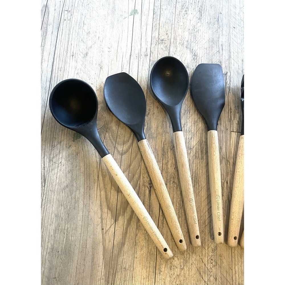 Wooden Silicone Kitchen Utensil Set 8 Piece Set by Ultimate Chef - Picture 2 of 4